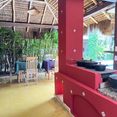 Pousada North Shore Maresias - 2 Quadras Da Praia - Casas De 2 Quartos - 80 M2 -2 Banheiros -Piscina Sauna - Estacion-Churrasq Privativa -Wifi Animais De Peq Porte Roupa De Cama E Banho Exterior foto